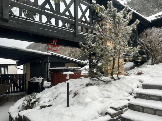 Penzion Maluzina エクステリア 写真